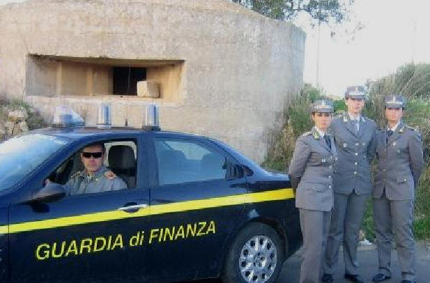 Finanza scopre clandestini cinesi